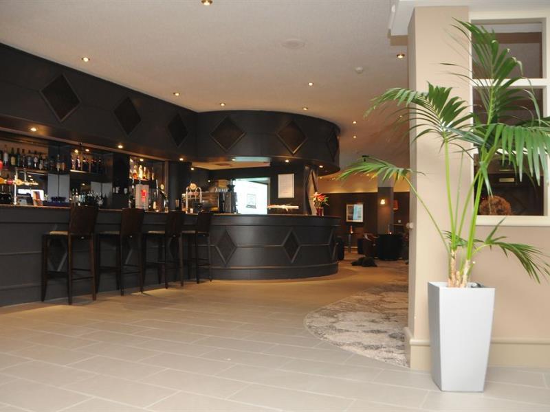 Doubletree By Hilton Aberdeen Treetops エクステリア 写真